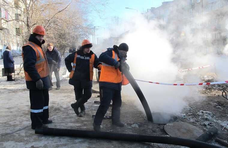 В Улан-Удэ жители стали жертвами бездействия коммунальщиков и властей после аварии на Калашникова