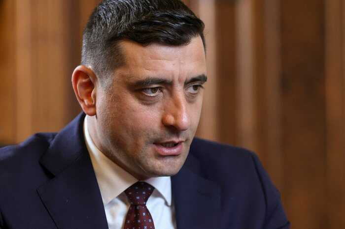 Джордже Симион победил в первом туре президентских выборов в Румынии